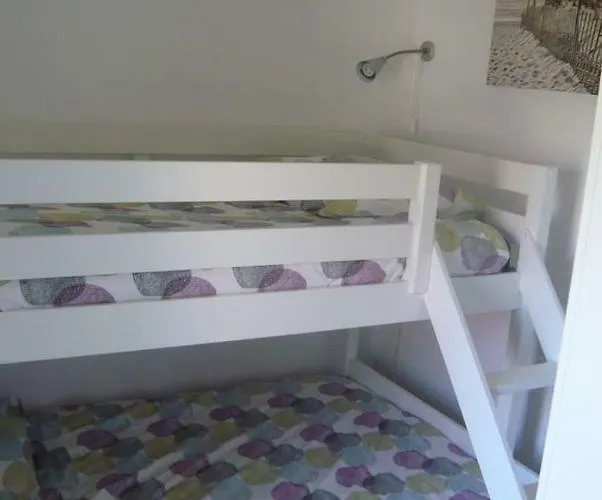 Guest house Bord De 3*